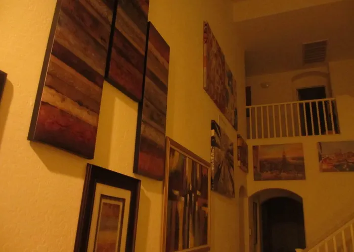 Art Gallery Holiday home