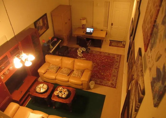 Art Gallery Holiday home Gilbert